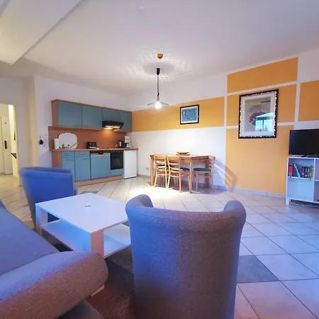 Bernsteinhaus In Sonnige 2-raum-wohnung - Nr 4 * 青斯特